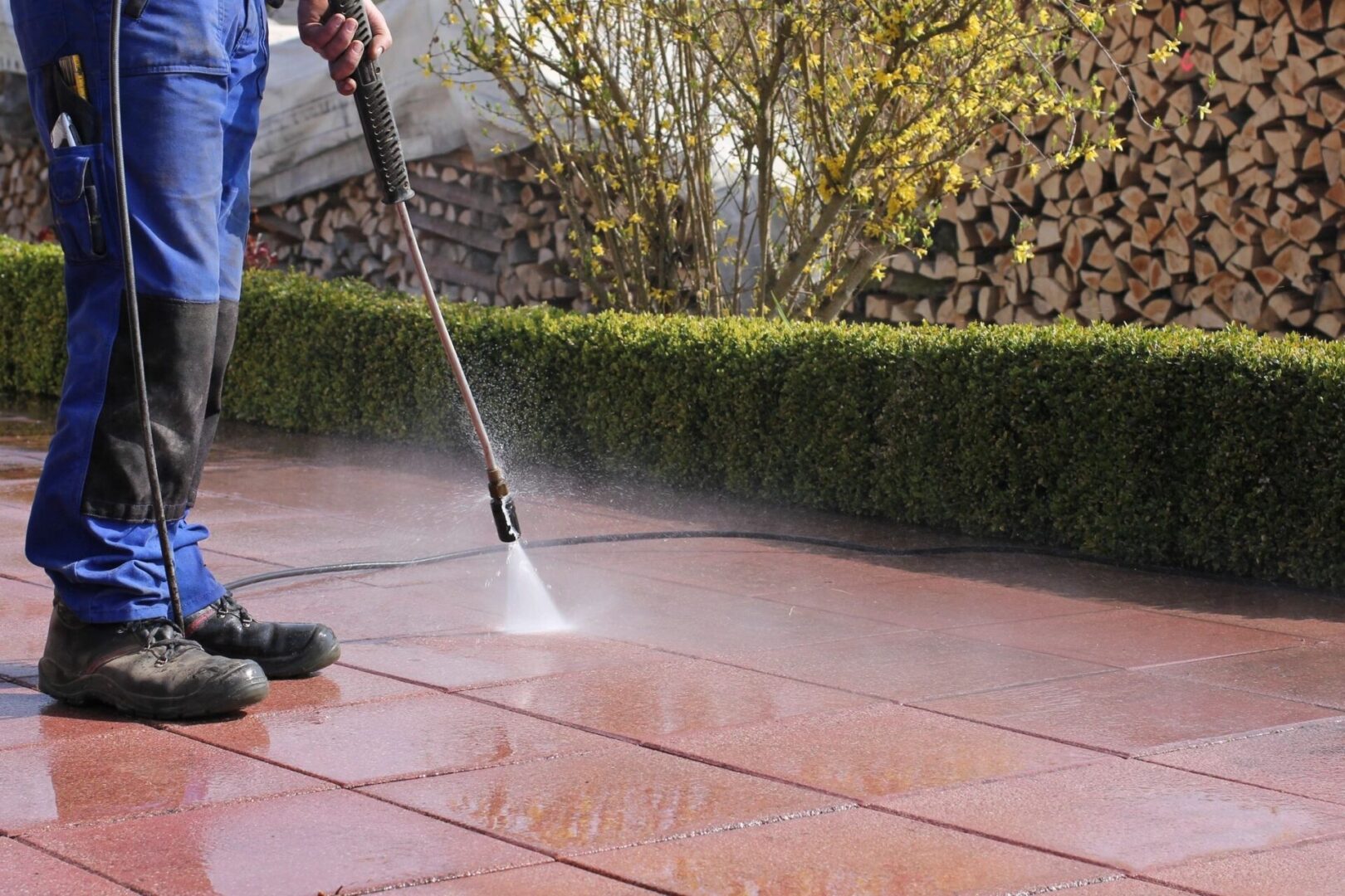 Right Way Pressure Cleaning